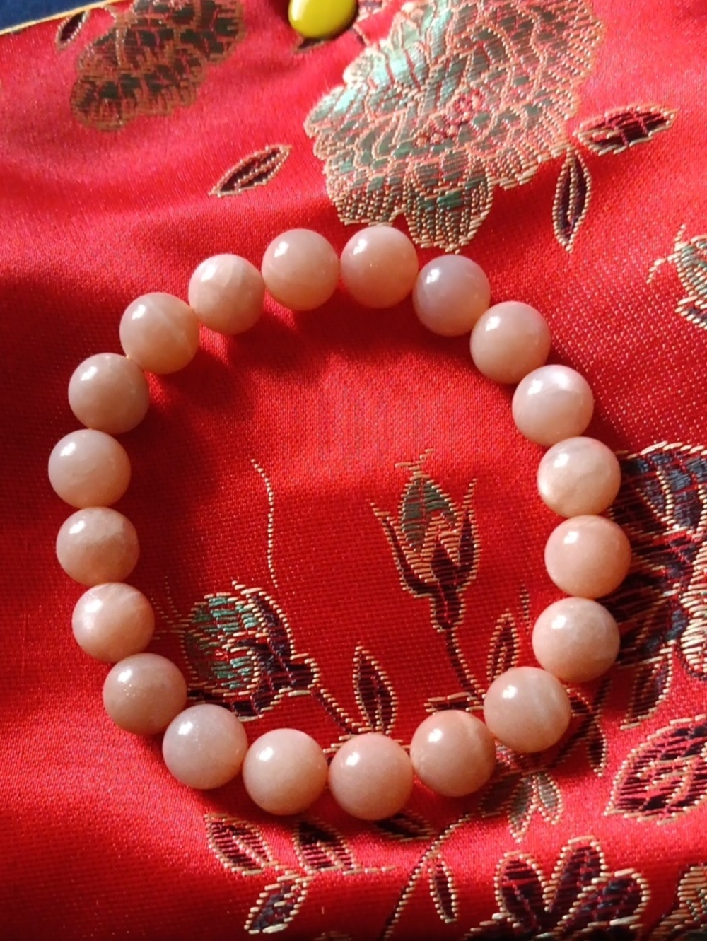 Peach Moonstone Beaded Stretch Bracelet 6.5 Inch